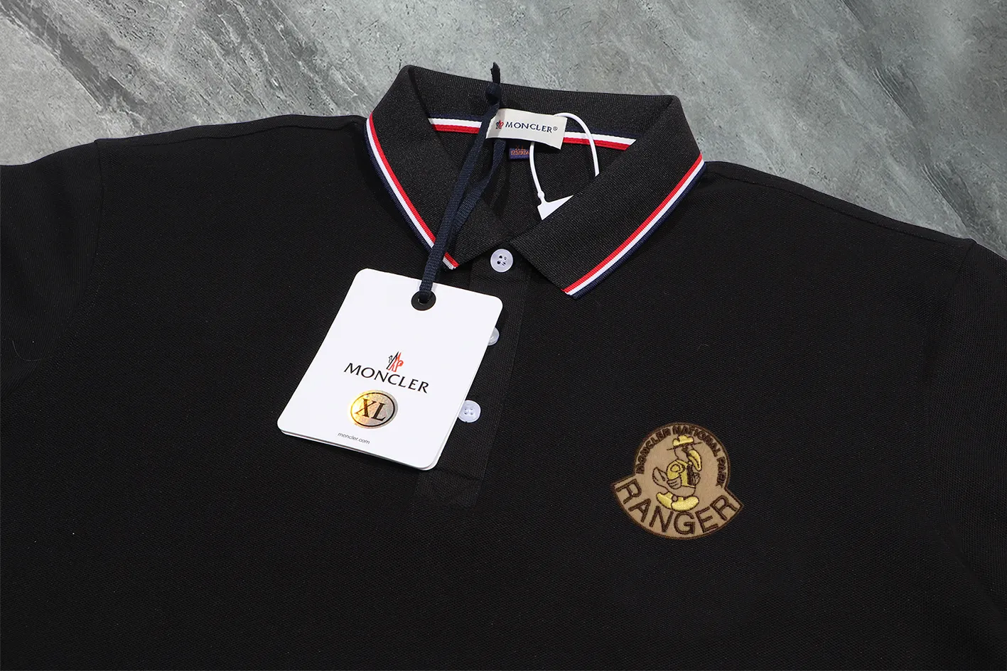 MONCLER~ 2026 New Arrival Quality POLO ， Breathable ， ， ， Quality。 ！ ， ！ LOGO Quality ：Black，White，Gray，Royal Blue Sizes：M~L~XL~2XL~3XL